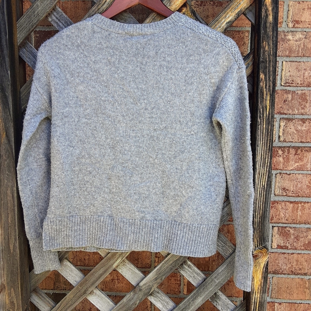 GAP Soft Gray Scoop Neck Sweater